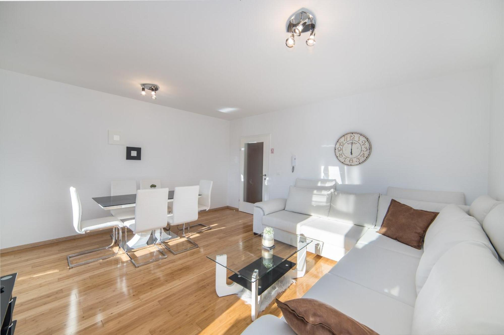 Apartments Crystal Makarska Habitación foto
