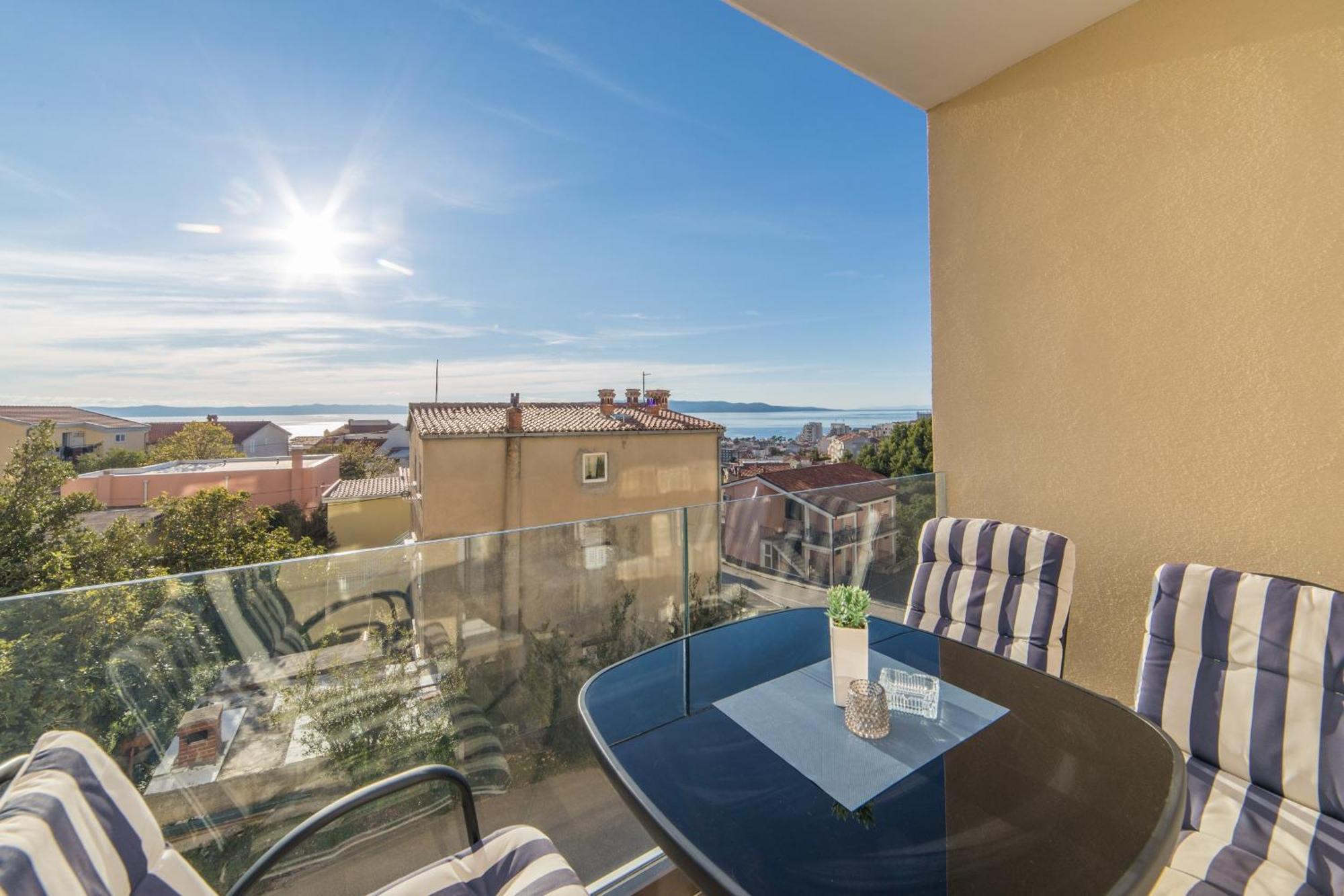 Apartments Crystal Makarska Habitación foto