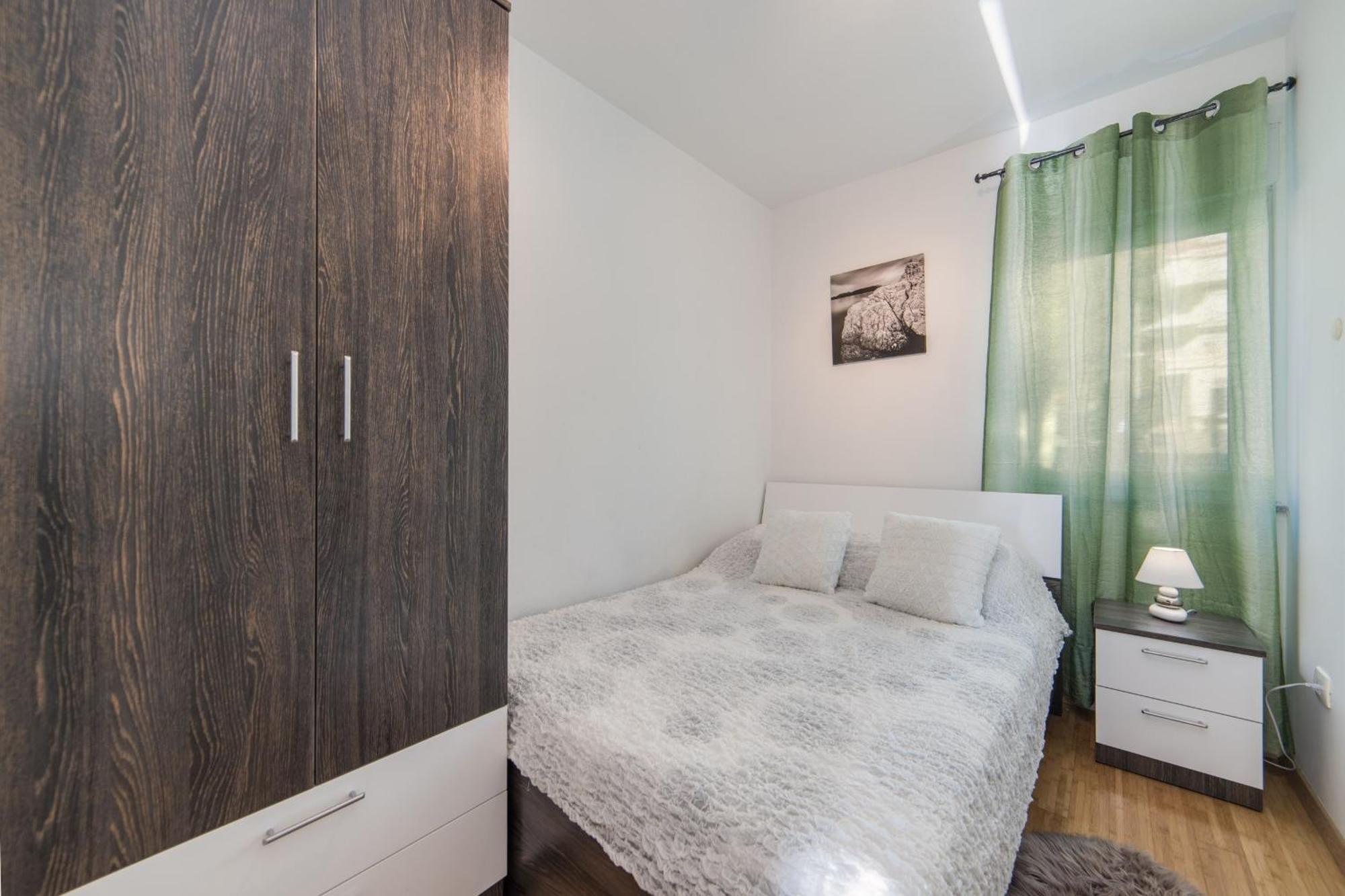 Apartments Crystal Makarska Habitación foto